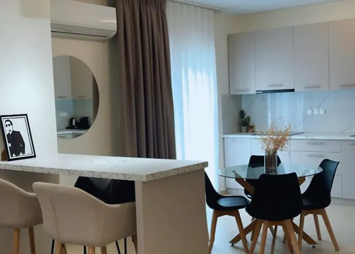 Milto\'S Apartment
