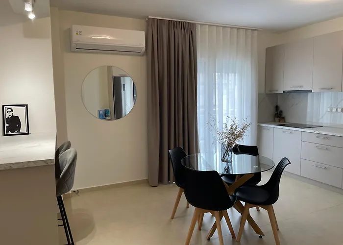 Milto\'S Apartment